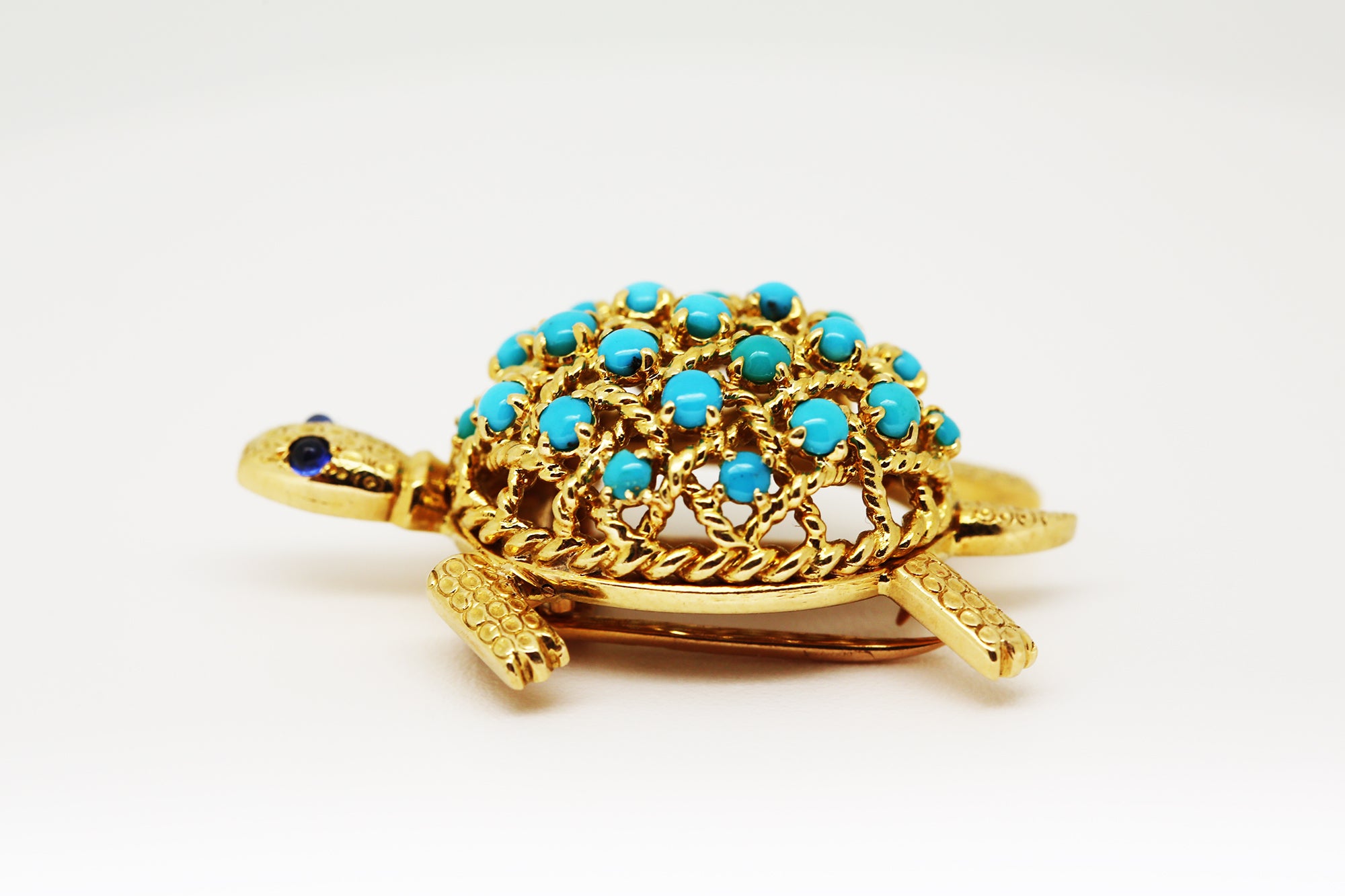 Yellow Gold and Turquoises Tortoise Broach 